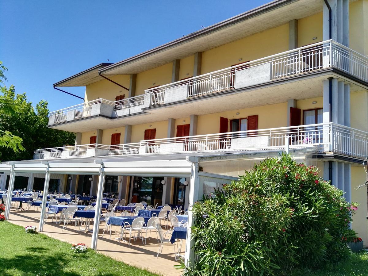 Hotel La Romantica Manerba del Garda Exterior foto